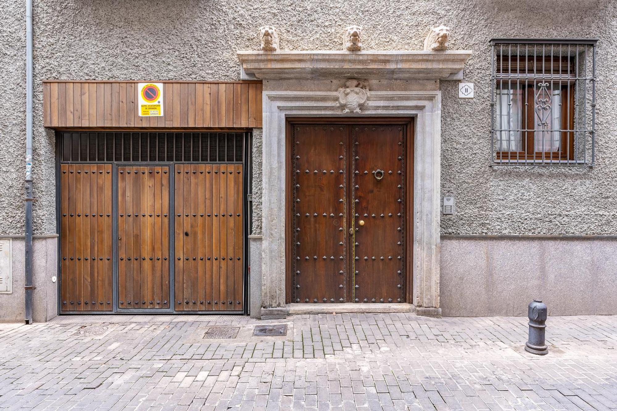 Luxury Suite Ancha De La Virgen Granada Bagian luar foto